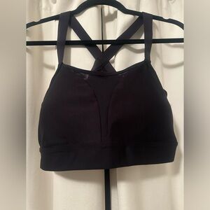 Under Armour Black Fitted Sports Bra with Cross Back Size XL
